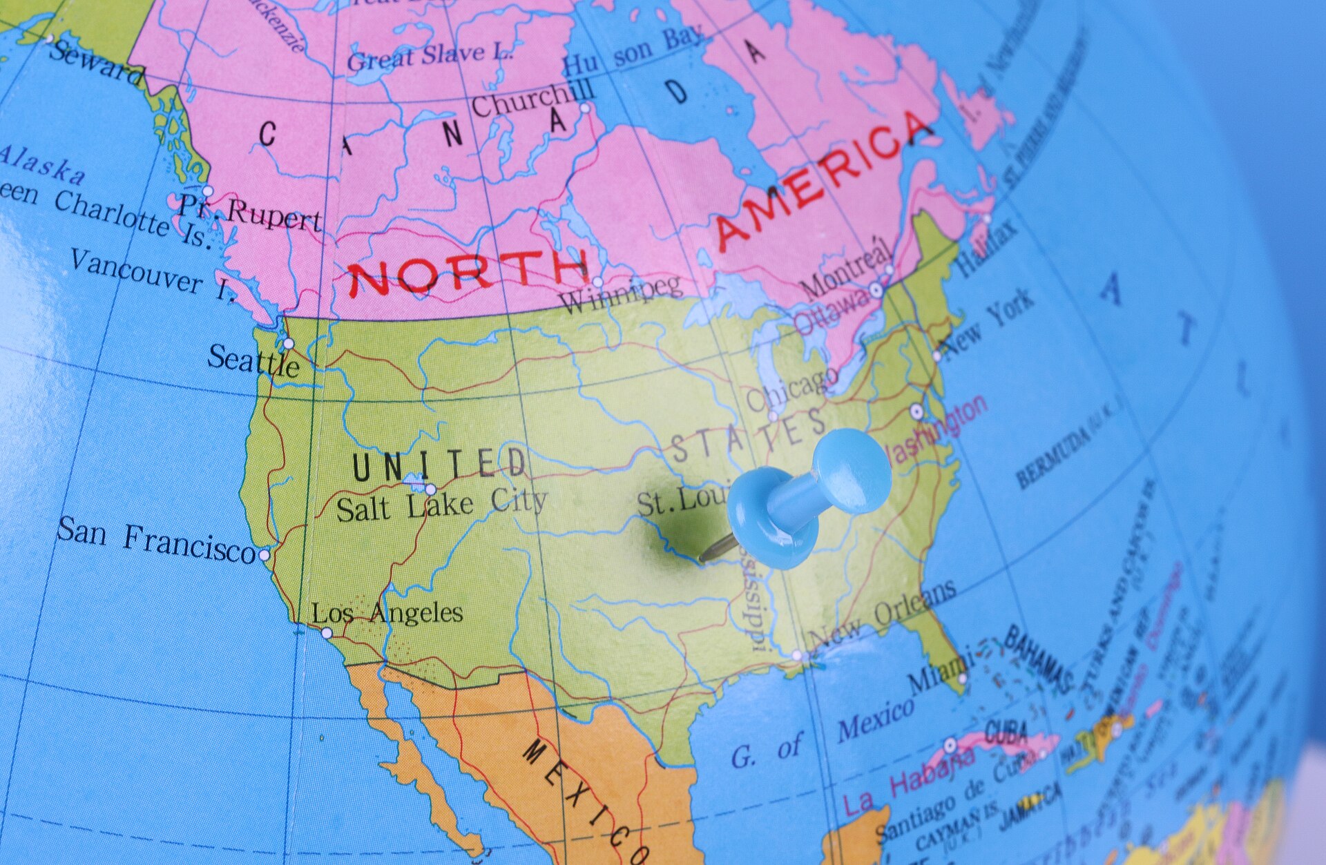 Location United States. Blue pin on the map. (50097267402)